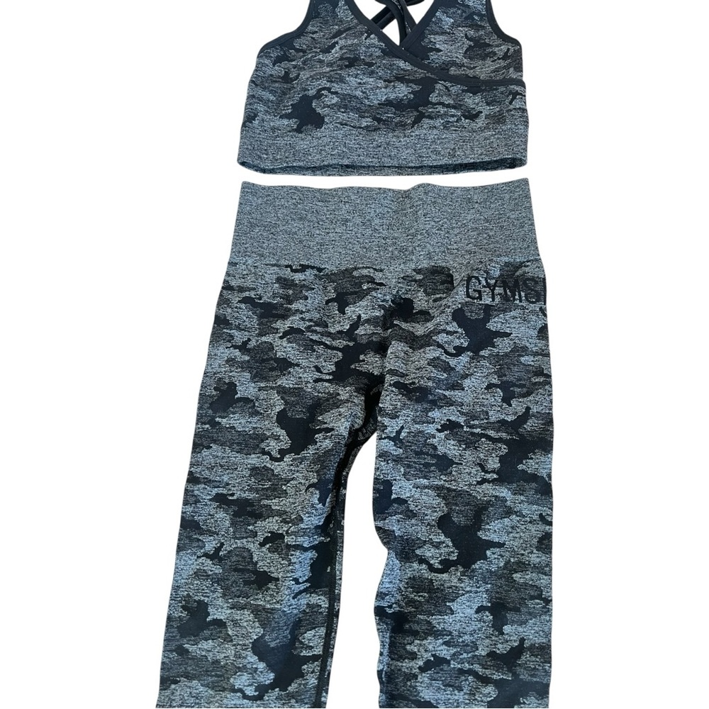Gymshark Adapt Black Camo Seamless
High Rise Leggings Small & Sports Bra Set - Picture 3 of 5